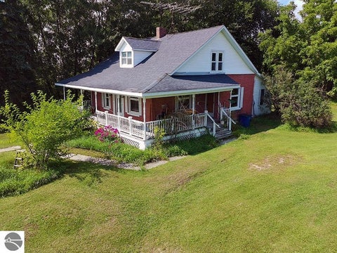 Photo of 208 Garfield Street, Prescott, MI 48756 (MLS # 1950122)