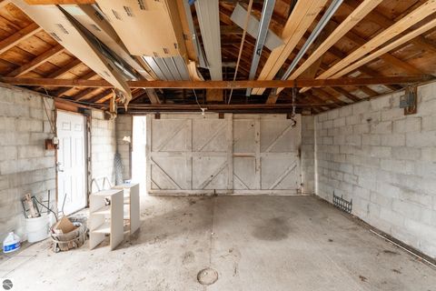 Tiny photo for 632 E Michigan Street, Farwell, MI 48622 (MLS # 1942777)