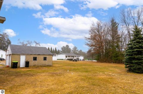 Tiny photo for 632 E Michigan Street, Farwell, MI 48622 (MLS # 1942777)