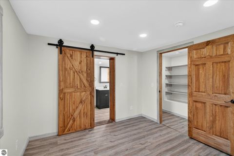 Tiny photo for 711 Rockingham Avenue, Alma, MI 48801 (MLS # 1942860)