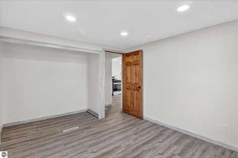 Tiny photo for 711 Rockingham Avenue, Alma, MI 48801 (MLS # 1942860)