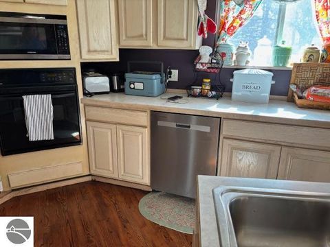 Tiny photo for 782 Jerry Ray Road, Vestaburg, MI 48891 (MLS # 1943010)