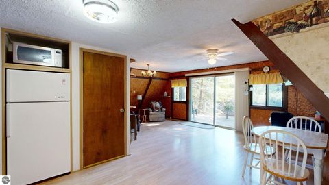 Tiny photo for 724 Lynn Drive, Roscommon, MI 48653 (MLS # 1944162)