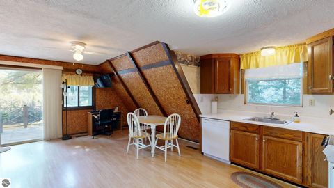 Tiny photo for 724 Lynn Drive, Roscommon, MI 48653 (MLS # 1944162)