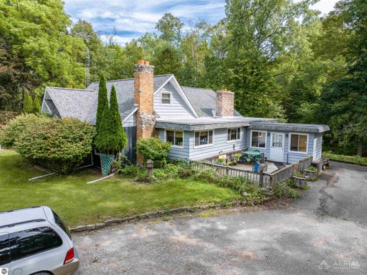2689 HUSAK RD, STANDISH, MI 48658 - Image d521d7c5b5d8fe367930e1a4094bdbc5/828048098