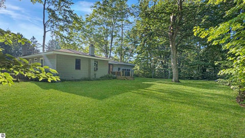 Tiny photo for 226 Seneca Place, Cadillac, MI 49601 (MLS # 1948116)