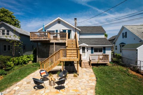 Tiny photo for 706 Forest Avenue, Frankfort, MI 49635 (MLS # 1942907)