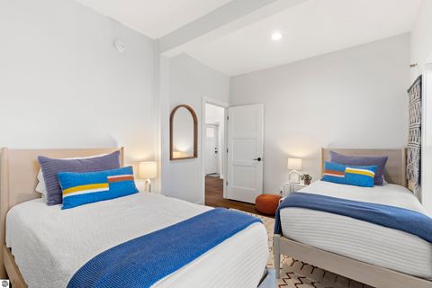 Tiny photo for 706 Forest Avenue, Frankfort, MI 49635 (MLS # 1942907)