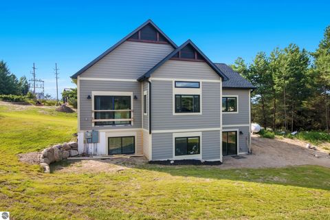 Tiny photo for 4225 Schoolcraft Road, Bellaire, MI 49615 (MLS # 1948518)