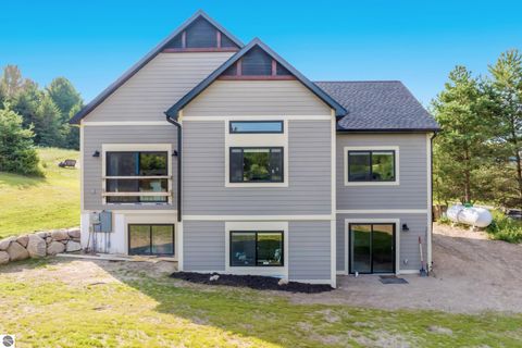 Tiny photo for 4225 Schoolcraft Road, Bellaire, MI 49615 (MLS # 1948518)