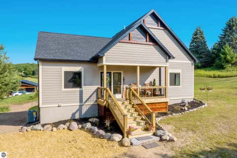 Tiny photo for 4225 Schoolcraft Road, Bellaire, MI 49615 (MLS # 1948518)