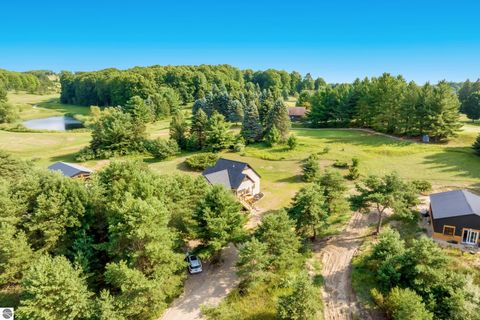 Tiny photo for 4225 Schoolcraft Road, Bellaire, MI 49615 (MLS # 1948518)