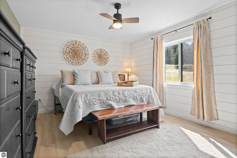 Tiny photo for 4225 Schoolcraft Road, Bellaire, MI 49615 (MLS # 1948518)