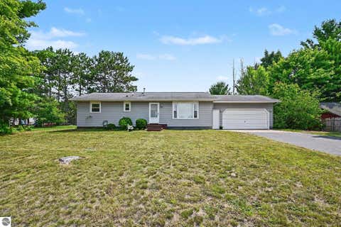 Photo of 3480 E Long Lake Road, Traverse City, MI 49685 (MLS # 1949145)