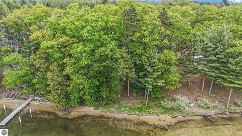 Tiny photo for 9017 Clam Lake Road, Bellaire, MI 49615 (MLS # 1943861)