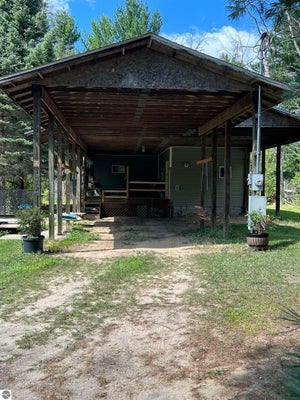 2139 SILVER CREEK DR, PRESCOTT, MI 48756 - Image d6f0d87fbb26feec983cf550bd10ff9f/2286372064