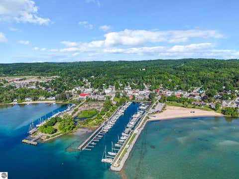 Tiny photo for 372 S Shore DR, Suttons Bay, MI 49682 (MLS # 1948775)