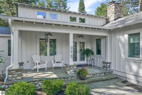 Tiny photo for 372 S Shore DR, Suttons Bay, MI 49682 (MLS # 1948775)
