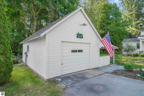 Tiny photo for 372 S Shore DR, Suttons Bay, MI 49682 (MLS # 1948775)