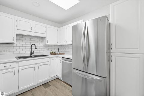 Tiny photo for 2130 E Hammond Place #82, Traverse City, MI 49686 (MLS # 1944925)