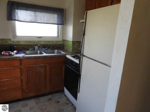 Tiny photo for 1001 Augusta Street, Sault St Marie, MI 49738 (MLS # 1945714)