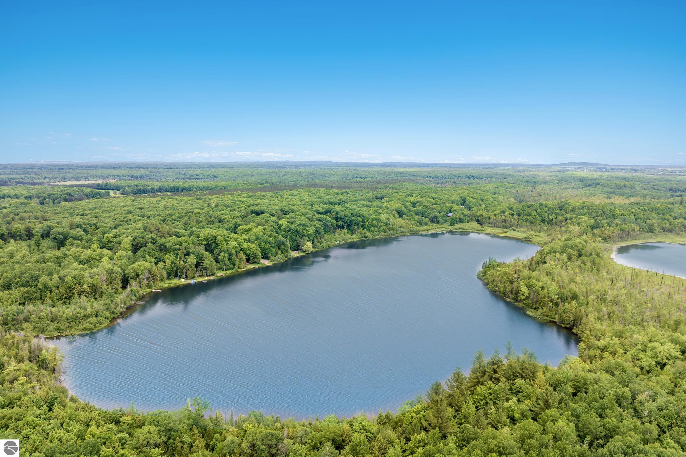 Photo 1 of 15 — 4361 Jeri Road, Interlochen, MI 49643