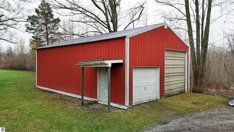 Tiny photo for 4145 W Shearer Road, Coleman, MI 48618 (MLS # 1944011)