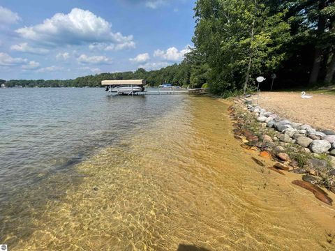 Tiny photo for 5685 Shirley Ann Drive, Harrison, MI 48625 (MLS # 1943362)