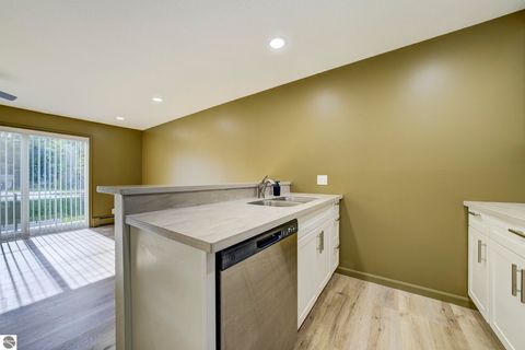 Tiny photo for 1021 Centre Street #11, Traverse City, MI 49686 (MLS # 1941427)