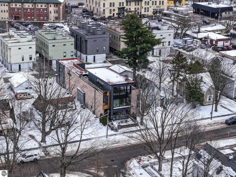 Tiny photo for 124 N Oak Street, Traverse City, MI 49684 (MLS # 1941483)