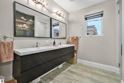 Tiny photo for 124 N Oak Street, Traverse City, MI 49684 (MLS # 1941483)