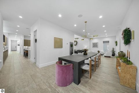 Tiny photo for 124 N Oak Street, Traverse City, MI 49684 (MLS # 1941483)