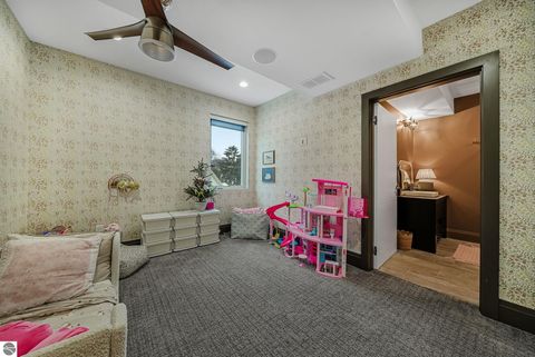 Tiny photo for 124 N Oak Street, Traverse City, MI 49684 (MLS # 1941483)