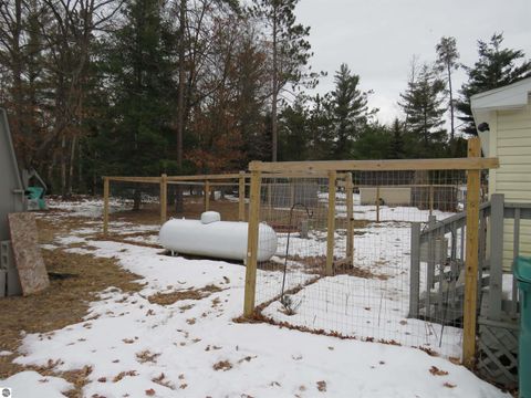 Tiny photo for 108 Arrowwood, Prudenville, MI 48651 (MLS # 1943287)