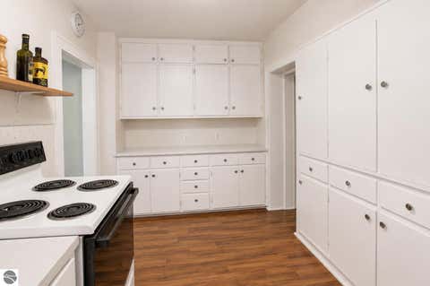 Tiny photo for 505 Second Street, Traverse City, MI 49684 (MLS # 1946291)