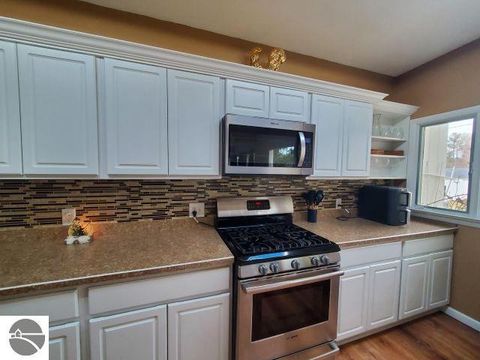Tiny photo for 713 W Lincoln St, East Tawas, MI 48730 (MLS # 1943704)