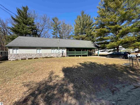 Photo of 3871 Oak Grove Road, Harrison, MI 48625 (MLS # 1943598)