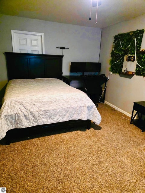 Tiny photo for 1417 E Weidman Road, Rosebush, MI 48878 (MLS # 1947020)