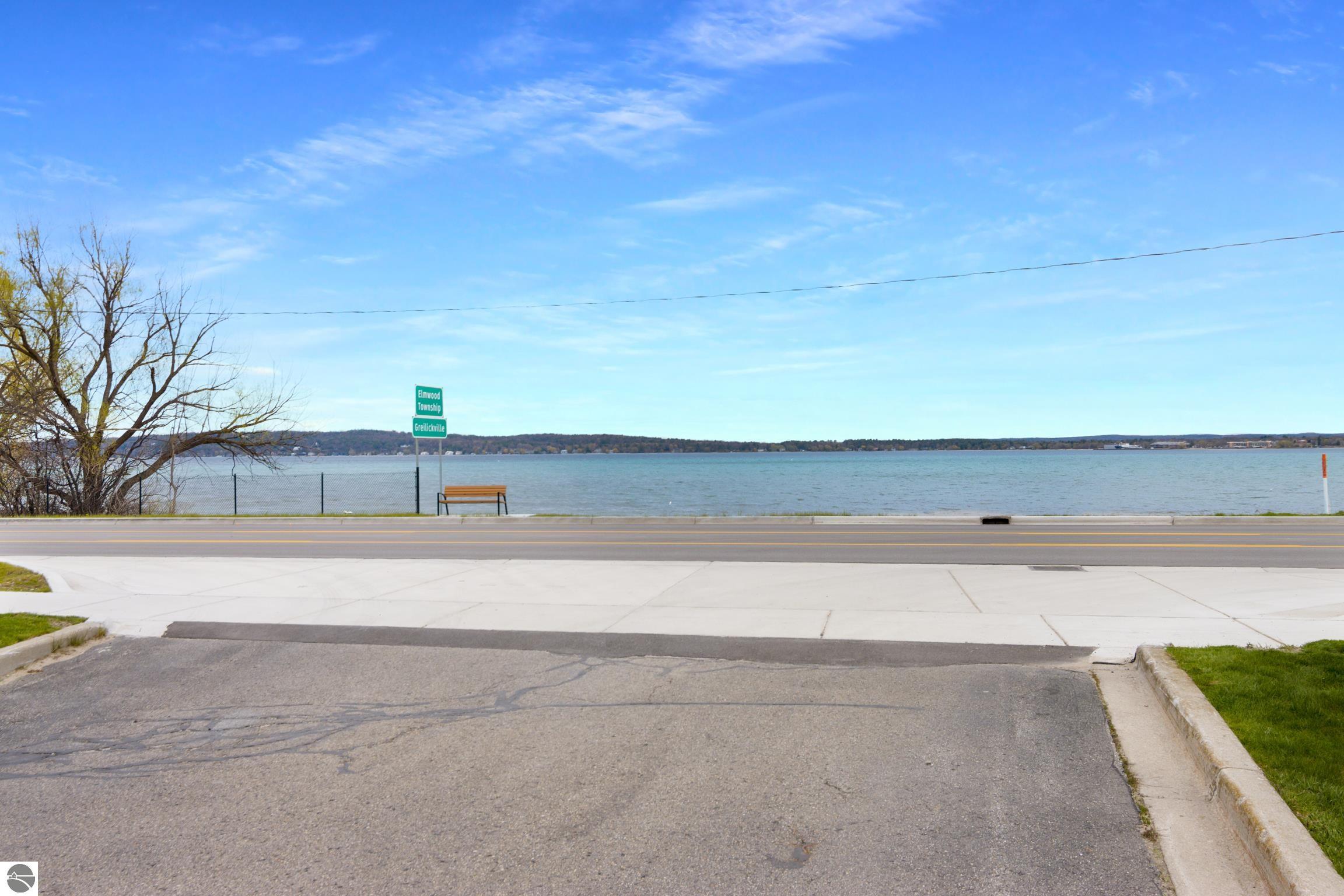 13766 Unit 101 SW Bayshore Drive 101 - Photo 4