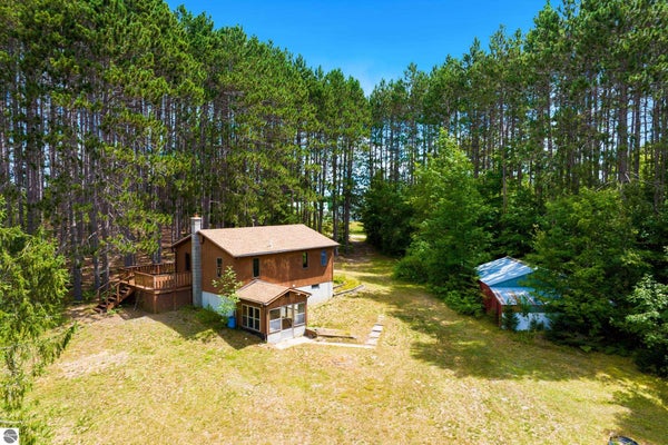 8220 DELL RD, KINGSLEY, MI 49649 - Image d9e437b38eca874eccd14cfae183eabb/3596755853