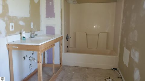 Tiny photo for 2989 N Vandecar Road, Mt Pleasant, MI 48858 (MLS # 1945474)