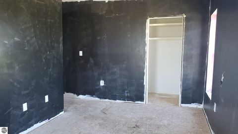 Tiny photo for 2989 N Vandecar Road, Mt Pleasant, MI 48858 (MLS # 1945474)