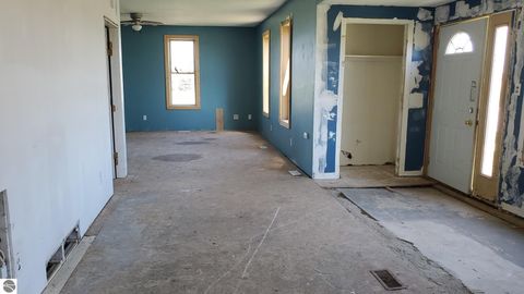Tiny photo for 2989 N Vandecar Road, Mt Pleasant, MI 48858 (MLS # 1945474)