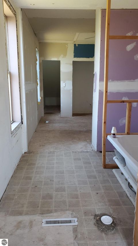 Tiny photo for 2989 N Vandecar Road, Mt Pleasant, MI 48858 (MLS # 1945474)