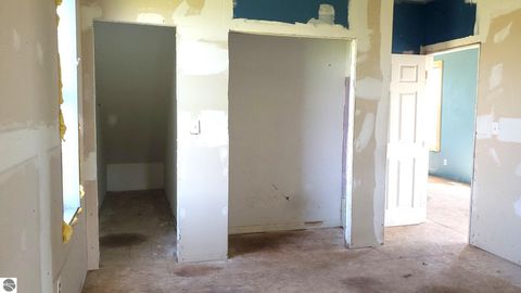 Tiny photo for 2989 N Vandecar Road, Mt Pleasant, MI 48858 (MLS # 1945474)