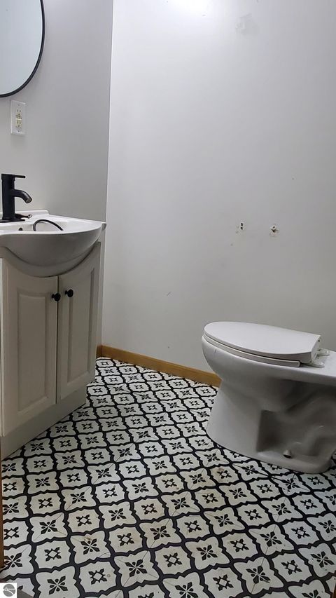 Tiny photo for 5500 85th Avenue, Evart, MI 49631 (MLS # 1943873)