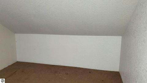 Tiny photo for 5500 85th Avenue, Evart, MI 49631 (MLS # 1943873)