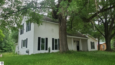 Tiny photo for 5500 85th Avenue, Evart, MI 49631 (MLS # 1943873)