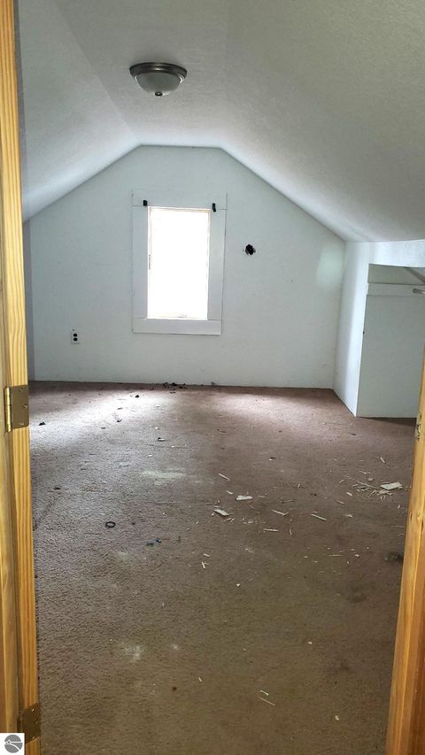 Tiny photo for 5500 85th Avenue, Evart, MI 49631 (MLS # 1943873)