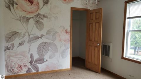 Tiny photo for 5500 85th Avenue, Evart, MI 49631 (MLS # 1943873)